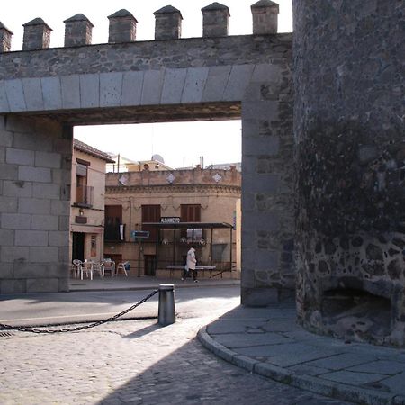 Hotel Posada de Peregrinos Toledo Exterior foto